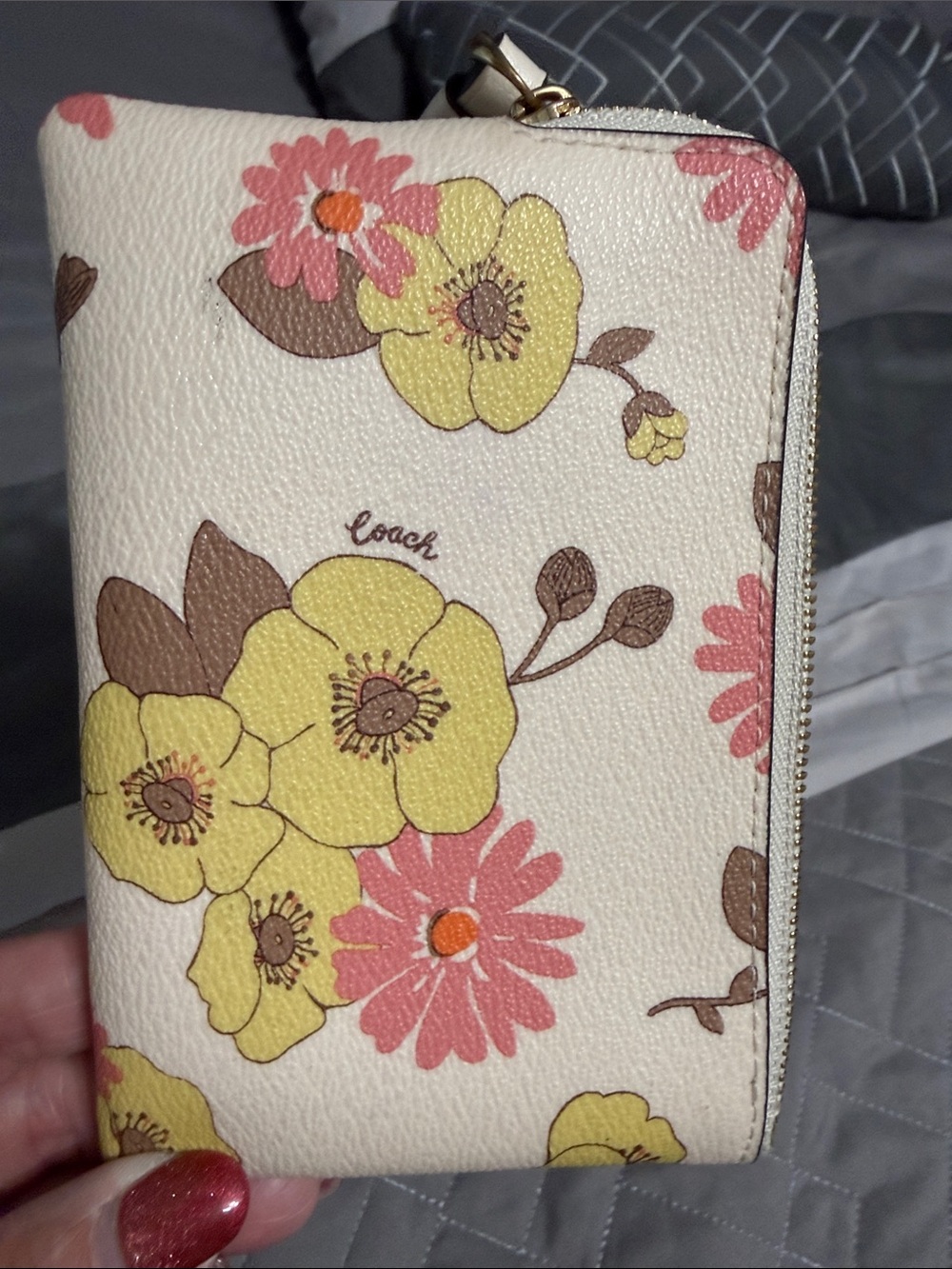 Coach Cream Floral Wristlet with Pink & Yellow Blooms - Picture 3 of 5